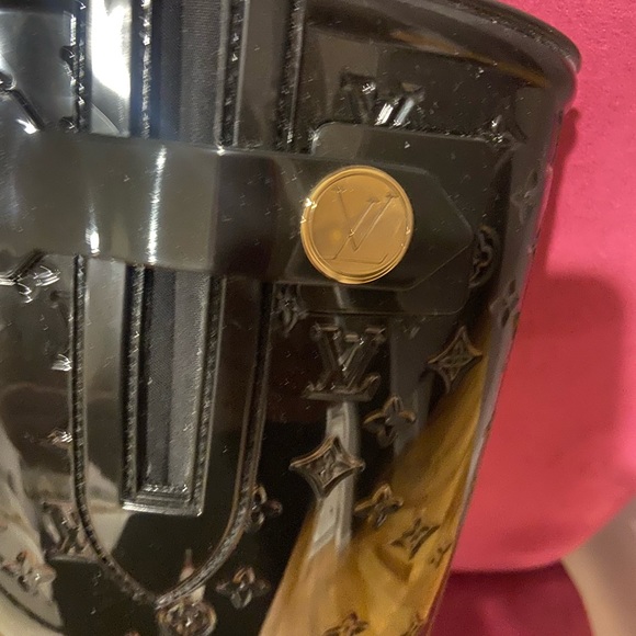LV Rainboots Logo with Cutouts NEVER WORN new with dust bags! - Picture 7 of 7